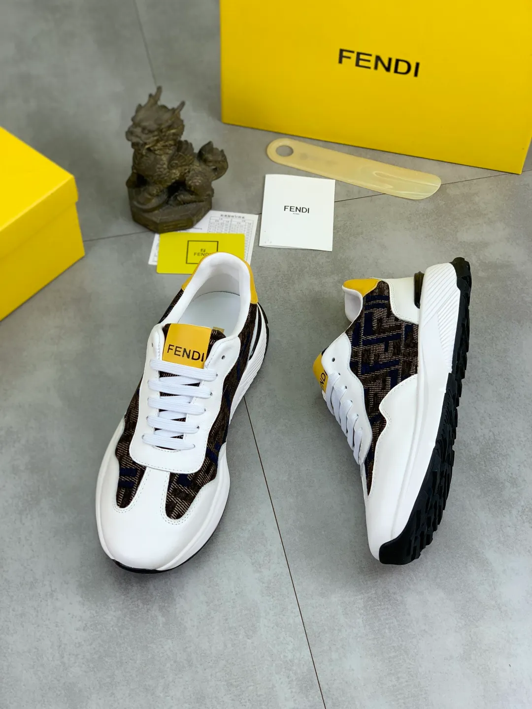 ​Men's shoes 💰P460 💰[New style] little monster 🆘 New FENDI (Fendi) new style 🕶️🕶️Simple routing effect, showing an elegant and cool driving shoe 🎬Using imported calfskin + first-layer pigskin lining🐂Excellent material🎬Detailed workmanship 🤗Comfortable foot feel➰➰. ​Pair it with any outfit to show your taste and temperament, low-key luxury ♻️Design ​simple and elegant ​noble and fashionable 🍃​Very loved and favored by trendy men 💓❤️size: 38-44 2️⃣colors available